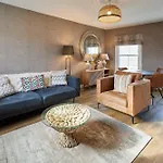 Host & - Baxtergate Apartment