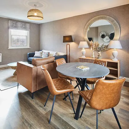 Host & - Baxtergate * Whitby