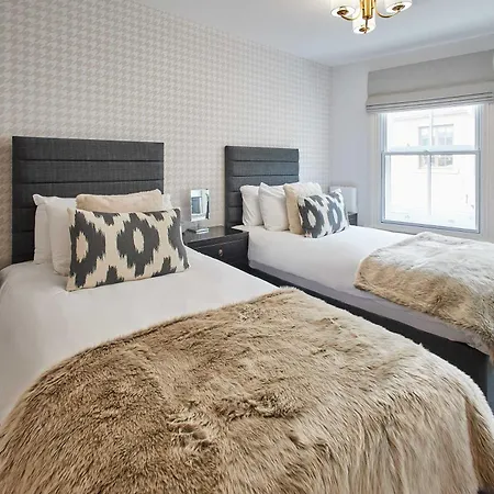 Apartment Host & - Baxtergate Whitby