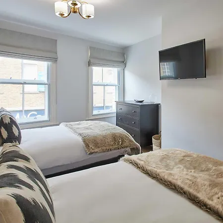 Daire Host & - Baxtergate Whitby